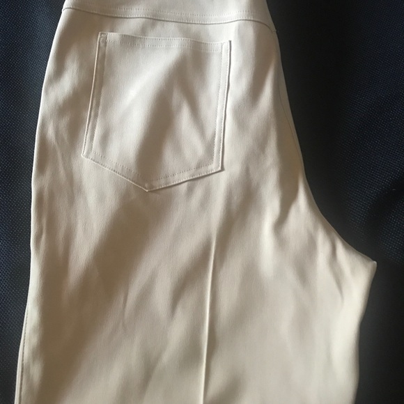 ST. JOHN SPORT by MARIE GRAY Pants - Picture 8 of 11